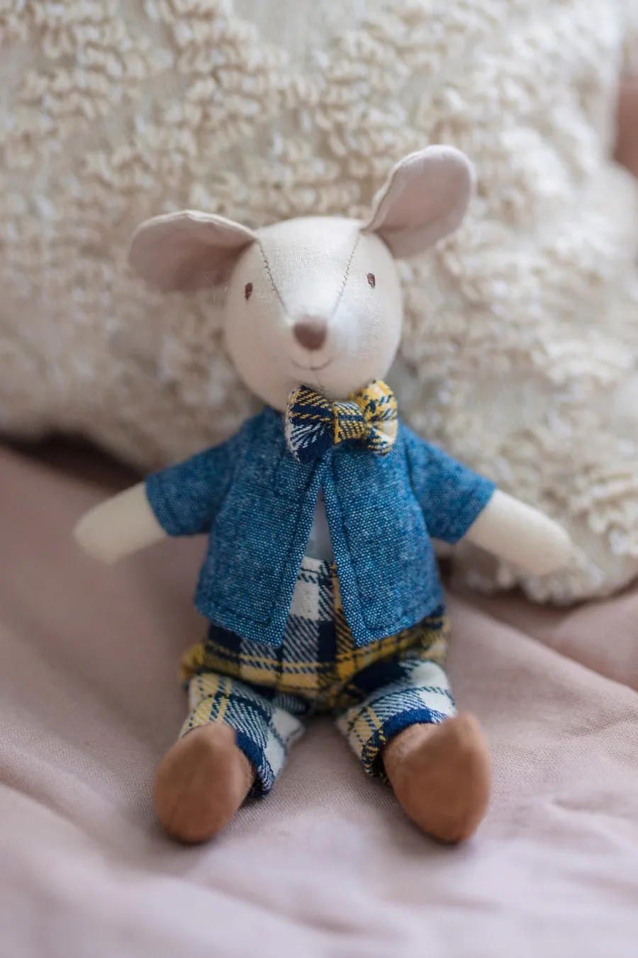 Archie the Mouse Mini Doll 6.5"