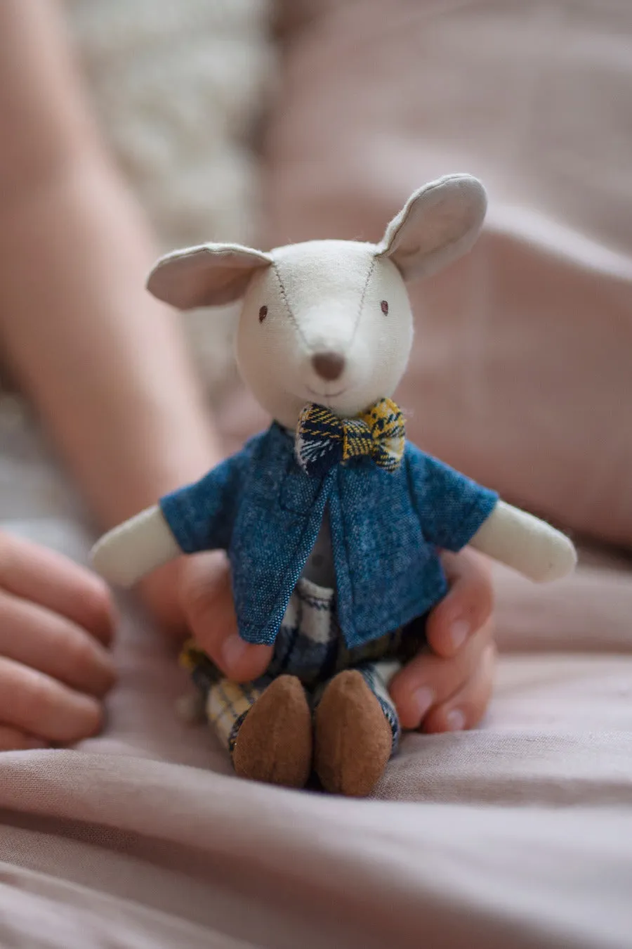 Archie the Mouse Mini Doll 6.5"