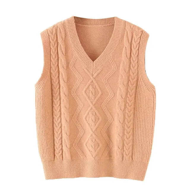 OVERSIZED CABLE KNIT VEST