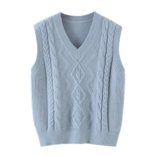 OVERSIZED CABLE KNIT VEST